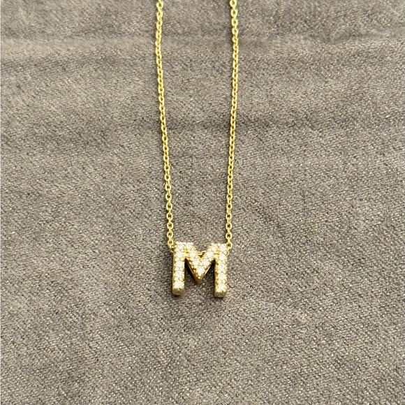 Roberto Coin 18K Yellow Gold and Diamond Initial ‘M’ Pendant Necklace - Picture 5 of 6